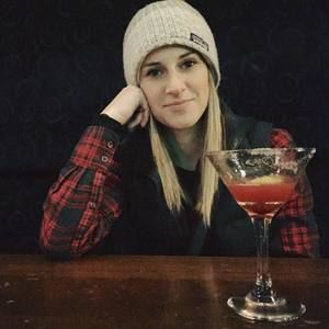 Meet your Posher, Abi